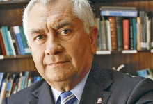 Presidente del Colegio Médico: «Cerrarse a la vía de concesiones me parece inconcebible»