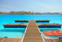 Crystal Lagoons Alcanza Nuevo Récord Guinness con Laguna en Pleno Desierto