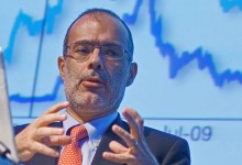 Hacienda adelanta revisión de escenario fiscal 2016 por desplome del precio del cobre