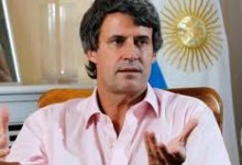 Argentina reconoce déficit de 7,1% del PIB y buscará equilibrio fiscal en cuatro años