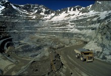 Nueve de las 14 mineras privadas más grandes del país recortaron su producción en 2015