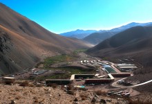 Dueña de Caserones aplica millonario castigo a su inversión en Chile por caída del cobre