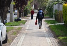 Reparan paseos peatonales en comuna La Reina