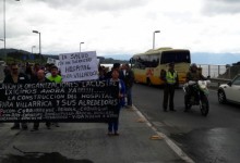 Organizaciones sociales marchan exigiendo construcción de hospital en Villarrica