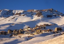 Centros de esquí construyen nuevos edificios y amplían oferta