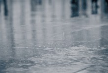 LafargeHolcim lanza hormigón para pavimentos de tránsito rodado capaz de recuperar el agua pluvial
