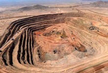 Landerretche: Codelco estaría comprando minas si hubiésemos sido responsables durante boom minero