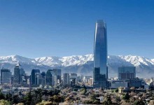 Cae vacancia de oficinas tras reubicación de empresas afectadas por desborde del Mapocho