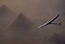 Piloto del Solar Impulse II: «Nuestro mensaje de la energía limpia sigue dando la vuelta al mundo»