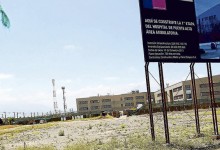 A tres años de primera piedra, Hospital de Puente Alto aún no inicia obras