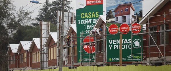 Proyectan otro mal año para negocio inmobiliario: nivel de ventas de viviendas en 2017 será similar al de este año