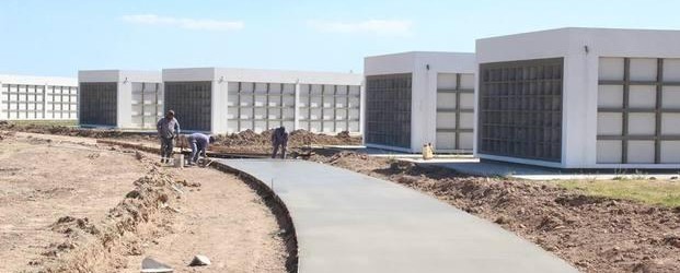 Avanzan con los trabajos de construcción del cementerio municipal de Ensenada