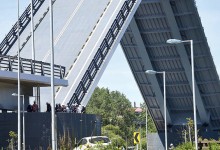 Fiscalía ordena al MOP no intervenir el puente Cau Cau por seis meses