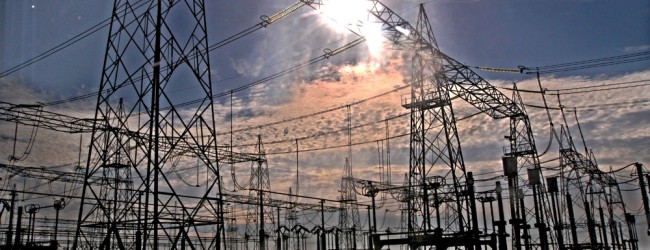 Complicada Abengoa se adjudica construcción de línea