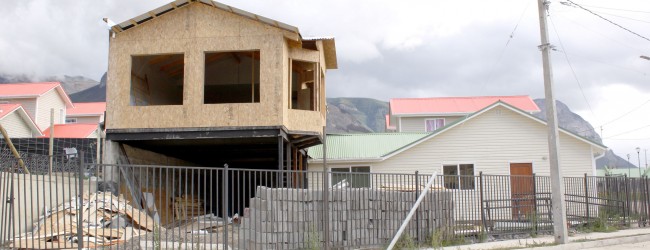 Cámara Chilena de la Construcción exige mayor rigurosidad en entrega de viviendas sociales