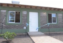 Se inauguró en Argentina la primera casa construida con ladrillos de plástico reciclado