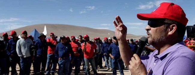 Sindicato de Escondida evalúa si asistirá a reunión con empresa este lunes