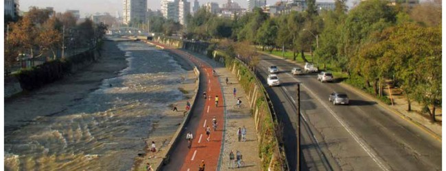 Agrupación demanda a Claudio Orrego por apropiarse de proyecto Mapocho Pedaleable