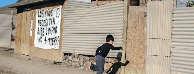 Región de Atacama: gobierno ha entregado 63 de las mil viviendas destruidas tras aluviones de 2015