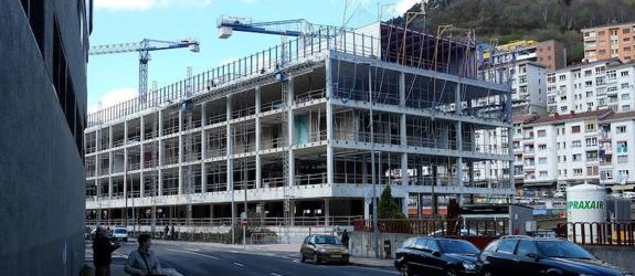 La construcción en Gipuzkoa no logra reactivarse