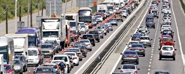 MOP acumula 32 proyectos concesionados en estudio que suman más de US$14 mil millones