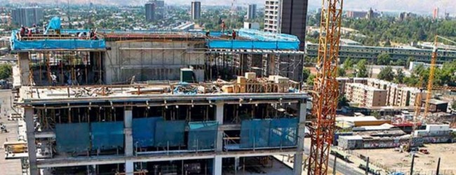Actividad de la construcción registró descenso de 4,9% en abril y completó 8 meses de bajas