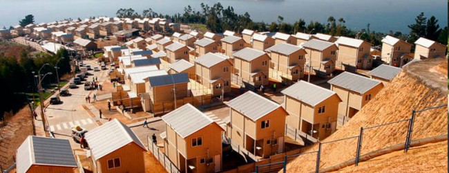Denuncian irregularidades en la construcción de viviendas