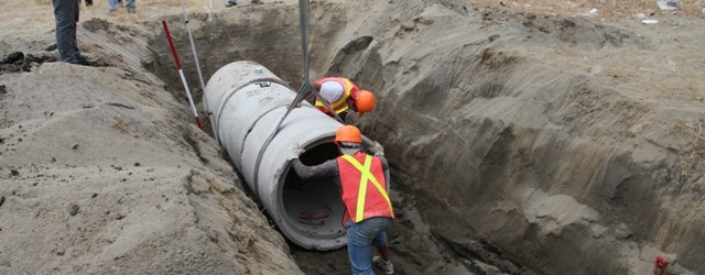 Cuestionan construcción de alcantarillado en Huiscapi que no tendría conexión a viviendas