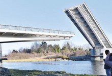 Fiscal da luz verde al MOP para desarme del Puente Cau Cau