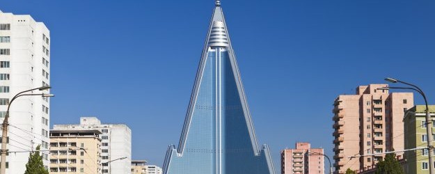 Ryugyong, el extraño hotel fantasma de Corea del Norte que lleva 30 años sin un solo cliente
