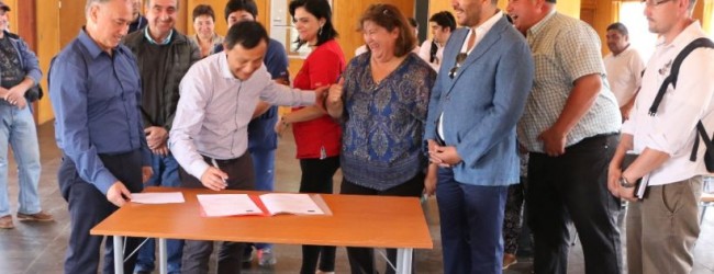 Entregaron terreno para la construcción del Centro de Salud Familiar de Malalhue