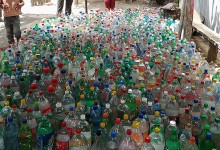 Científicos desarrollan una enzima que es capaz de digerir las botellas de plástico
