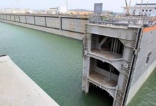 Itaipú proyecta construcción de esclusa sobre el río Paraná.