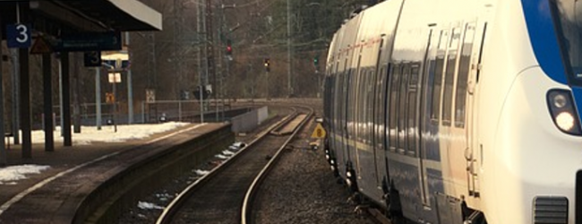 Tren Valparaíso-Santiago: piden retomar idea tras congestión en Ruta 68 por Semana Santa