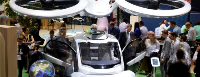 A un lado autos de lujo, Alemania probará taxis voladores