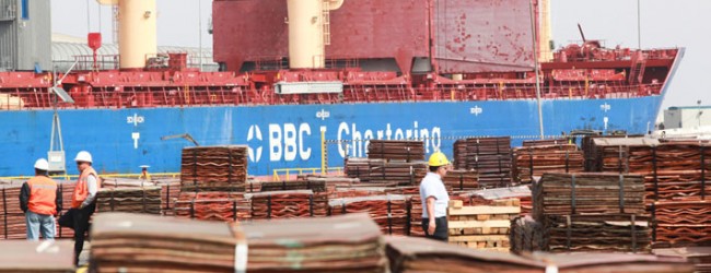 Cobre cae por cuarta jornada consecutiva y toca mínimos de casi tres meses