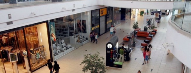 Remuneraciones crecieron 3% en abril impulsadas por sector comercio