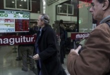 Argentina en problemas: dólar se dispara pese a medidas de Macri y rescate del FMI