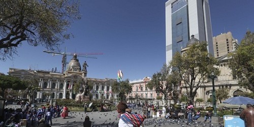 Evo Morales inaugura polémica casa de gobierno: Edificio tiene 28 pisos y costó US$34 millones