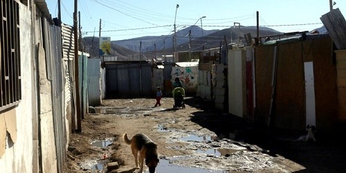 La historia de la toma Frei Bonn, el campamento que el Gobierno buscaba erradicar antes de que el fuego lo consumiera