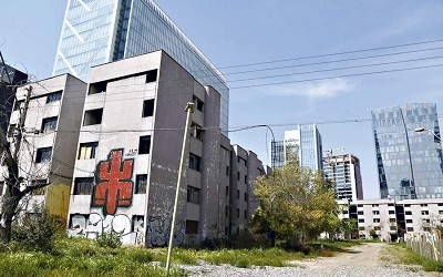 Las Condes aprueba anteproyecto de edificios en terreno en ex Villa San Luis