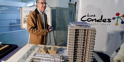Lavín aprende en EE.UU. cómo implementar viviendas sociales en Las Condes