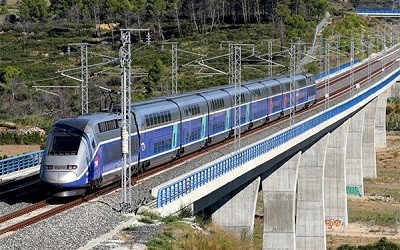 Gobierno define que licitará tren a Valparaíso en 2019 e irá entre rutas 68 y 78