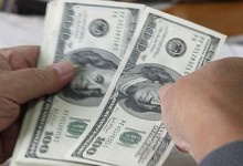 Dólar opera al alza este viernes tras decisión de la Fed de mantener la tasa de interés