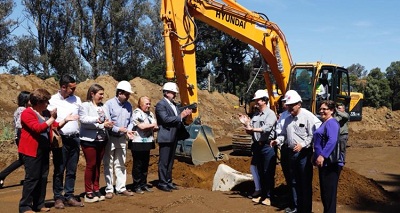 Colocan primera piedra de construcción del nuevo puente Cautín: mejorará la conexión vial