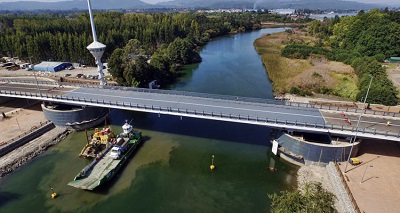 MOP asegura que a fines de 2019 se licitará solución definitiva para el puente Cau Cau en Valdivia