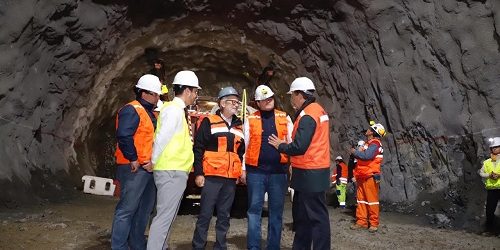 Ministro Fontaine visitó construcción de nuevo Túnel El Melón II que tendrá 2,8 kilómetros de extensión