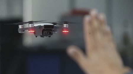 Drones entre cejas: España publica guía que analiza su operación y advierte sobre el tratamiento de datos personales