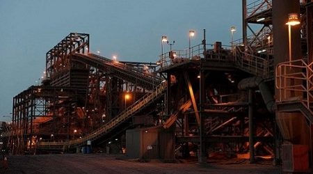 Goldman eleva proyección para el precio del hierro ante voraz consumo de China