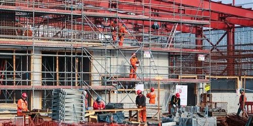 Ministro Fontaine e InvestChile viajan a Europa para promover cartera de concesiones por US$14.600 millones